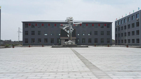 石家莊中英航空學校有什么就業保障和獎勵措施？